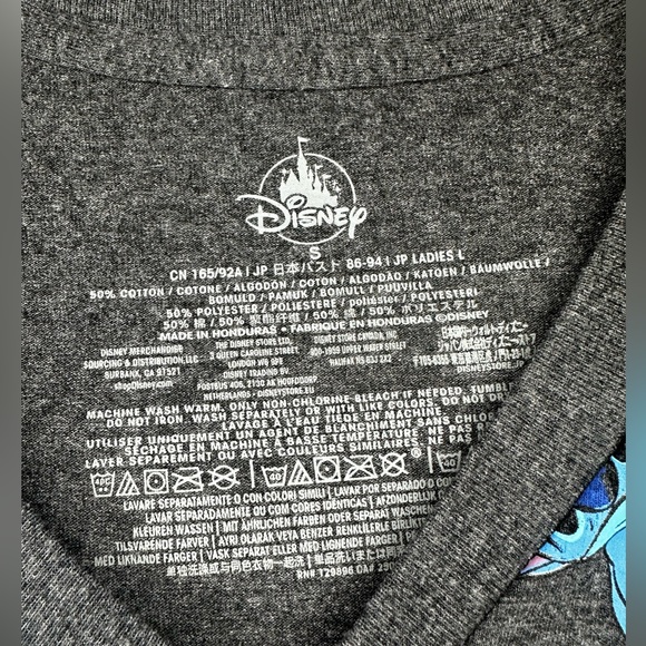 🌺DISNEY STITCH Tshirt - Small - Picture 5 of 12